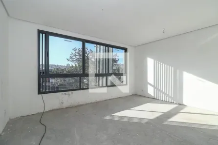 Apartamento com 2 Quartos à venda, 74m² no Três Figueiras, Porto Alegre