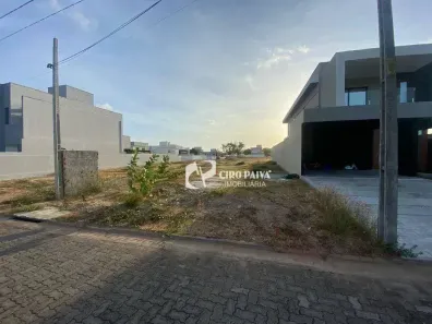 Lote/Terreno à venda, 300m² no Lagoa Redonda, Fortaleza