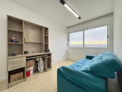 Apartamento com 3 Quartos para alugar, 66m² no Partenon, Porto Alegre