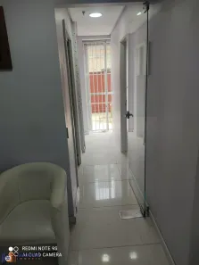 Sala Comercial com 1 Quarto à venda, 53m² no Floresta, Porto Alegre