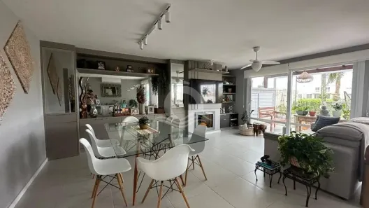 Casa de Condomínio com 4 Quartos à venda, 151m² no XANGRI-LÁ, Xangri-Lá