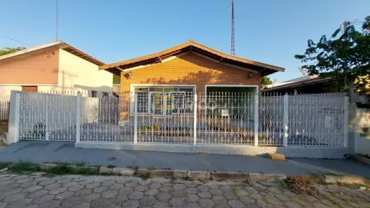 Imóvel Comercial com 2 Quartos para alugar, 134m² no Centro, Vinhedo
