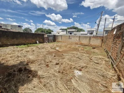 Lote/Terreno à venda, 360m² no Vila Regina, Goiânia