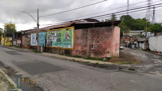 Galpão/Depósito/Armazém para alugar, 900m² no Centro, Nova Iguaçu