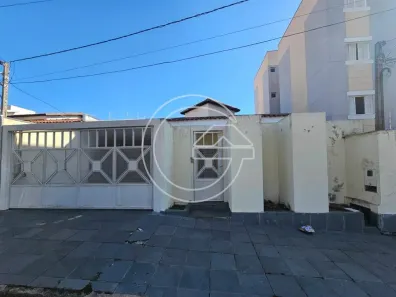 Casa com 3 Quartos à venda, 250m² no Centro, Marília