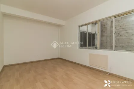 Sala Comercial para alugar, 23m² no Passo da Areia, Porto Alegre