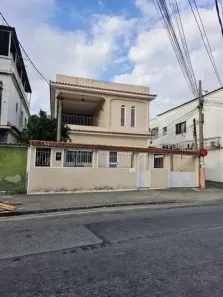 Casa com 4 Quartos à venda, 211m² no Centro, Nilópolis