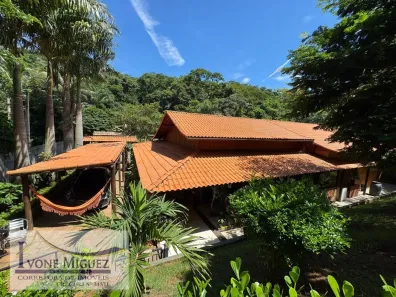 Casa com 2 Quartos para alugar, 200m² no Andrade Costa, Vassouras