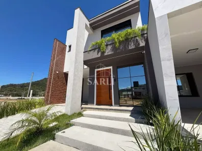 Casa com 3 Quartos à venda, 132m² no Beira Rio, Biguaçu