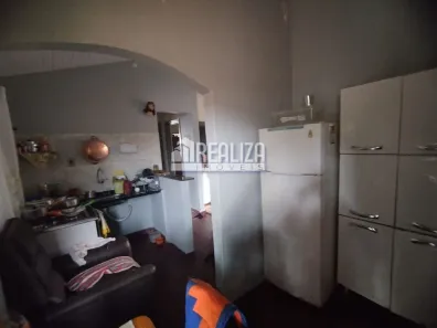 Casa com 3 Quartos à venda, 73m² no Núcleo Habitacional Silvério Cartafina, Uberaba