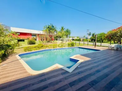 Sobrado com 3 Quartos à venda, 1400m² no , Aruanã