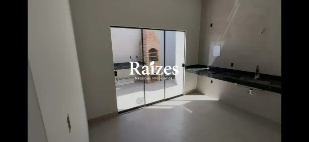 Casa com 3 Quartos à venda, 94m² no Laranjeiras, Uberlândia