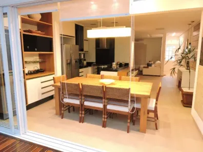 Casa de Condomínio com 4 Quartos à venda, 180m² no Bairro de Juquehy, São Sebastião