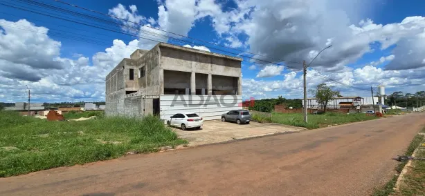 Galpão/Depósito/Armazém à venda, 800m² no Residencial Limoeiro, Goianira