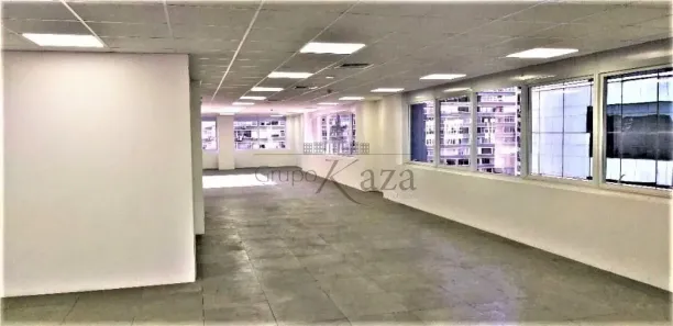 Ponto Comercial para alugar, 357m² no Bela Vista, São Paulo