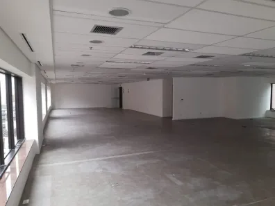 Sala Comercial para alugar, 263m² no Cerqueira César, São Paulo