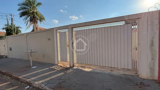 Casa com 3 Quartos à venda, 80m² no Jardim Colibrí, Campo Grande