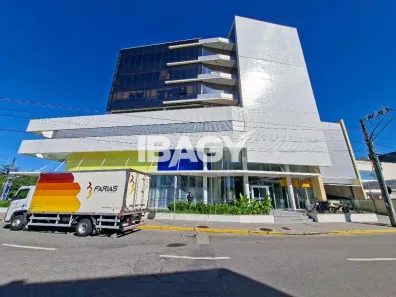 Sala Comercial para alugar, 156m² no Santa Mônica, Florianópolis
