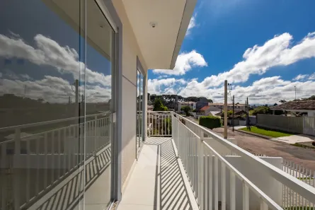 Sobrado com 3 Quartos à venda, 115m² no Santa Cândida, Curitiba