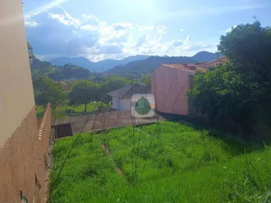 Lote/Terreno à venda, 300m² no Jardim Santa Terezinha, São Bento do Sapucaí