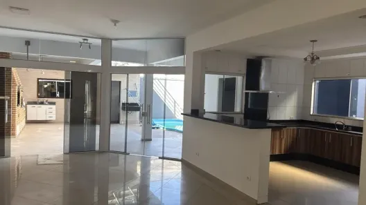 Sobrado com 4 Quartos à venda, 166m² no Loteamento Villa Branca, Jacareí