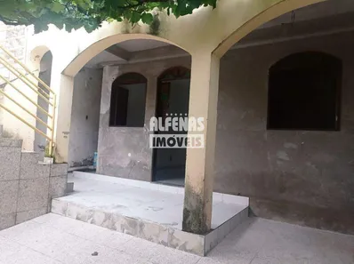 Casa com 4 Quartos à venda, 210m² no Mariquinhas, Belo Horizonte