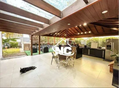 Casa com 6 Quartos à venda, 350m² no Itaipu, Niterói