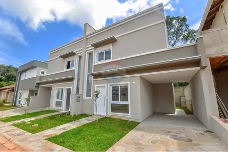 Sobrado com 3 Quartos à venda, 112m² no Cidade Industrial, Curitiba