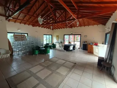 Fazenda/Sítio com 6 Quartos para alugar, 300m² no Centro, Cedral