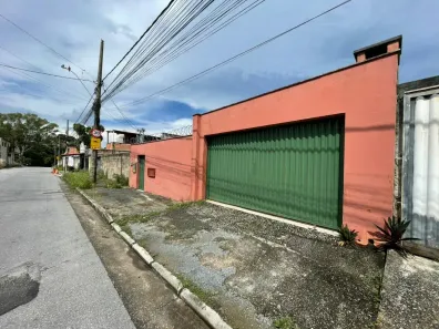 Casa com 4 Quartos à venda, 162m² no Veneza, Ribeirão das Neves