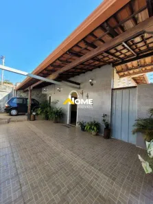 Casa com 4 Quartos à venda, 154m² no Barreiro, Belo Horizonte