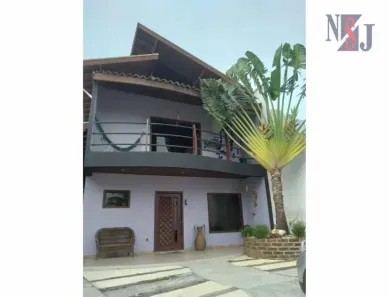 Casa com 3 Quartos à venda, 1000m² no Granjas Panorama, Taubaté