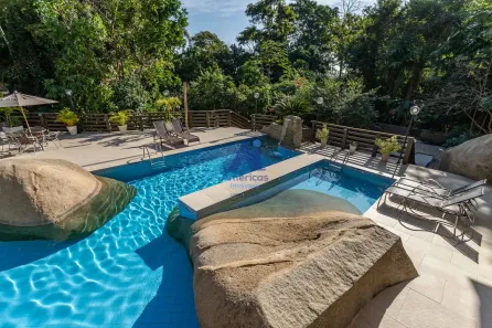 Casa de Condomínio com 8 Quartos à venda, 1500m² no Guaratiba, Rio de Janeiro