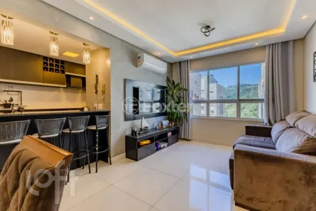 Apartamento com 3 Quartos à venda, 75m² no Jardim Carvalho, Porto Alegre