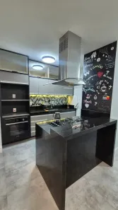 Apartamento com 3 Quartos para alugar, 82m² no Esplanada Independência, Taubaté