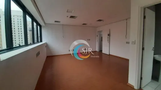 Sala Comercial para alugar, 64m² no Itaim Bibi, São Paulo