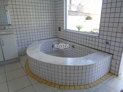 Casa com 4 Quartos à venda, 250m² no Iucas, Teresópolis