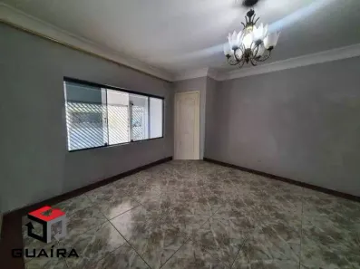 Sobrado com 3 Quartos para alugar, 174m² no Parque Jaçatuba, Santo André