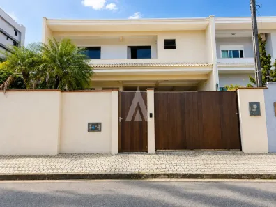 Sobrado com 3 Quartos à venda, 185m² no Saguaçu, Joinville