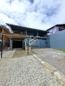 Casa com 3 Quartos à venda, 193m² no Desvio Rizzo, Caxias do Sul