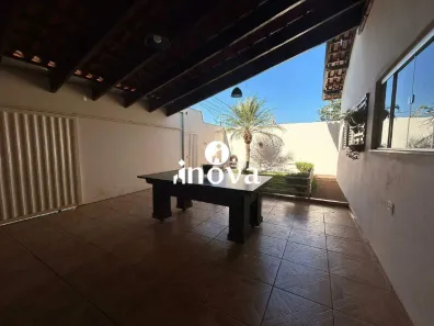 Casa com 3 Quartos à venda, 136m² no Lourdes, Uberaba