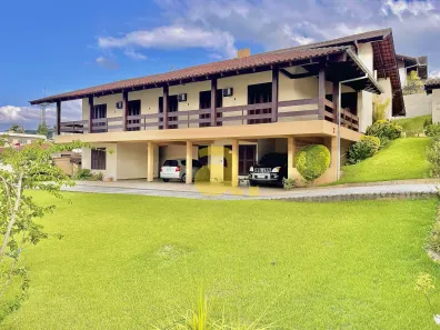 Casa com 5 Quartos à venda, 428m² no Velha, Blumenau