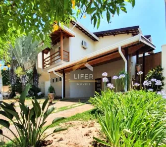 Casa de Condomínio com 3 Quartos para alugar, 250m² no Betel, Paulínia