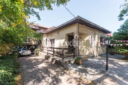 Casa com 4 Quartos à venda, 230m² no Teresópolis, Porto Alegre