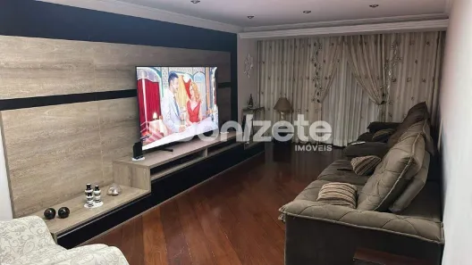 Sobrado com 4 Quartos à venda, 250m² no Vila Pires, Santo André