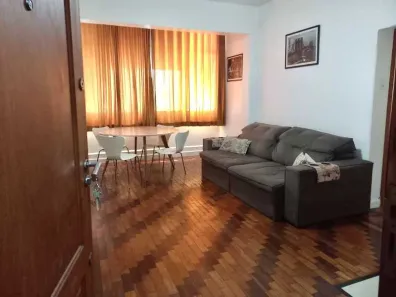 Apartamento com 2 Quartos para alugar, 75m² no Copacabana, Rio de Janeiro