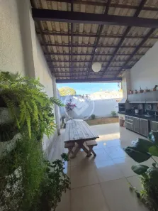 Casa com 4 Quartos à venda, 180m² no Jardim Atlântico, Goiânia