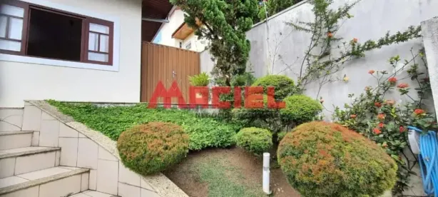 Casa com 4 Quartos à venda, 240m² no Jardim Esplanada, São José dos Campos