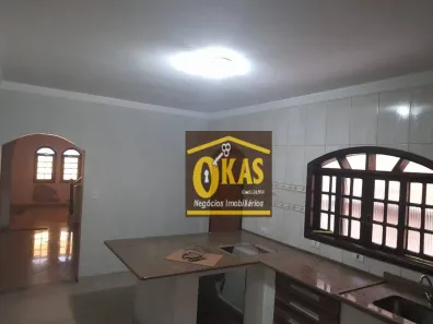 Sobrado com 4 Quartos à venda, 190m² no Vila Amorim, Suzano