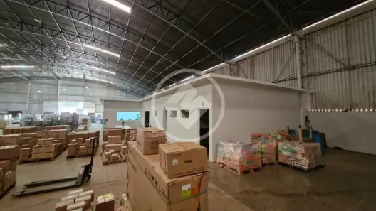 Galpão/Depósito/Armazém para alugar, 3300m² no Distrito Industrial, Cuiabá